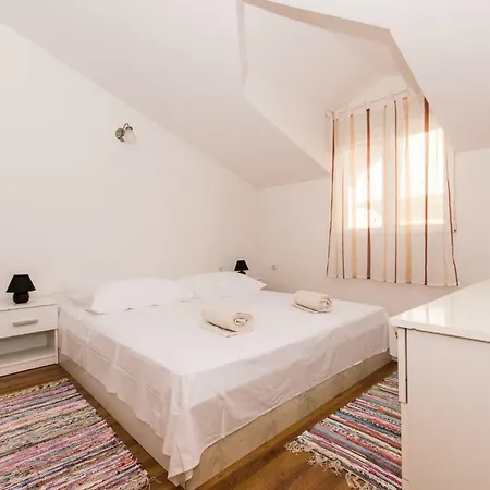 Apartment Mia