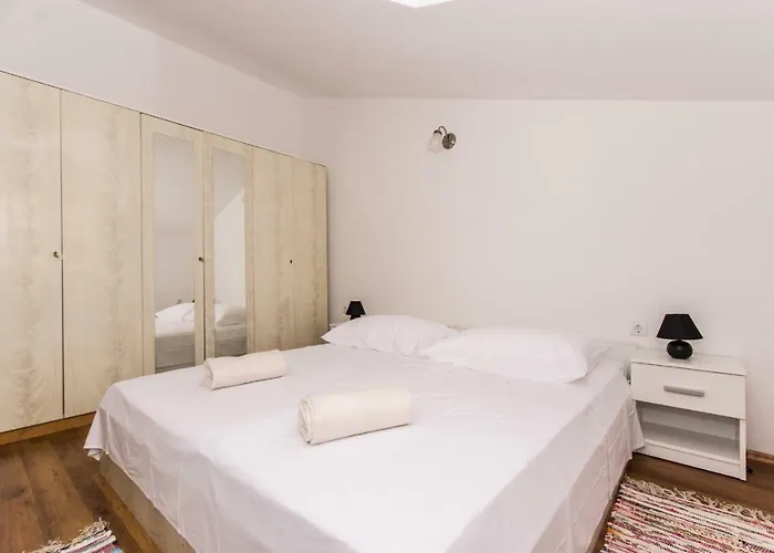 Διαμέρισμα Mia