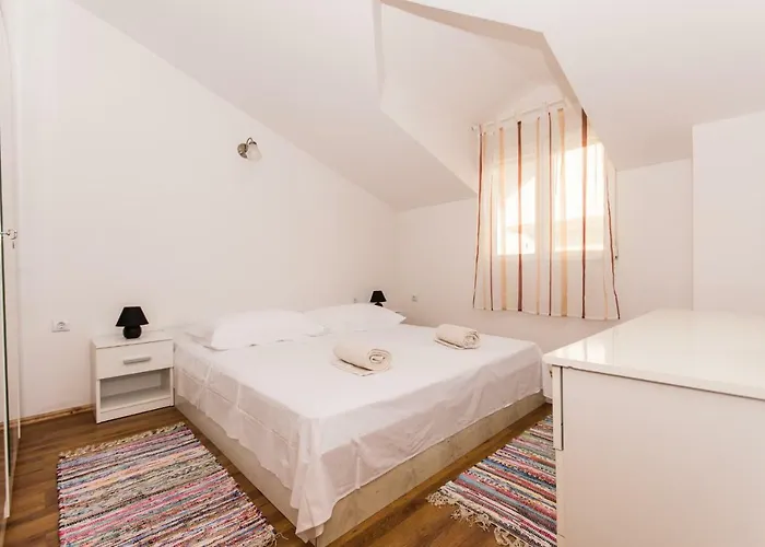 Διαμέρισμα Mia