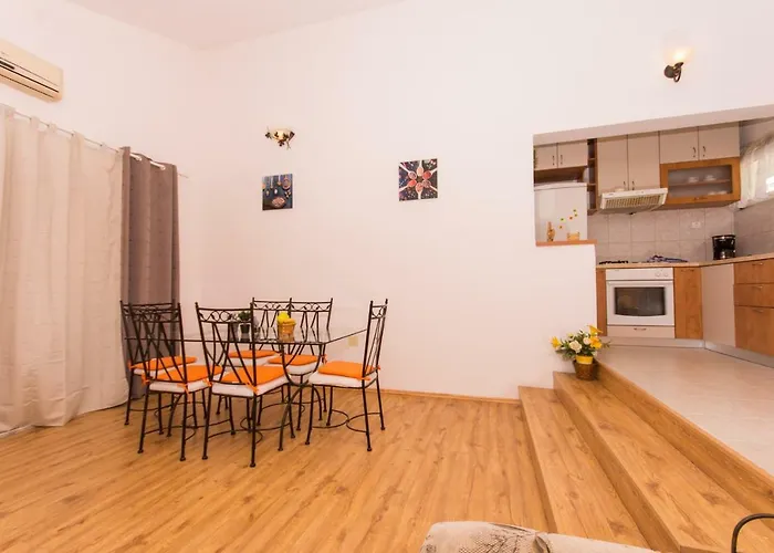 Διαμέρισμα Mia